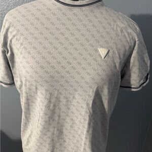 GUESS Short Sleeve Monogram Crewneck T-Shirt - Light Gray with Navy Trim